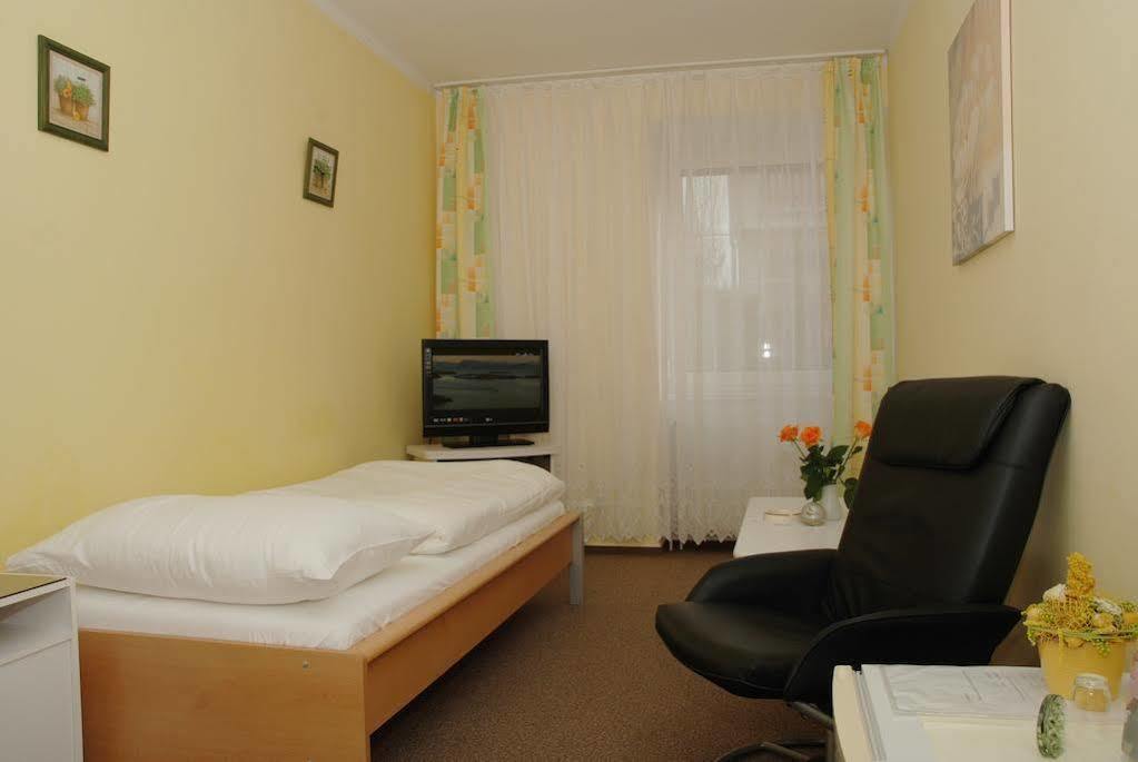 Penzion Duo Mladá Boleslav Exterior foto