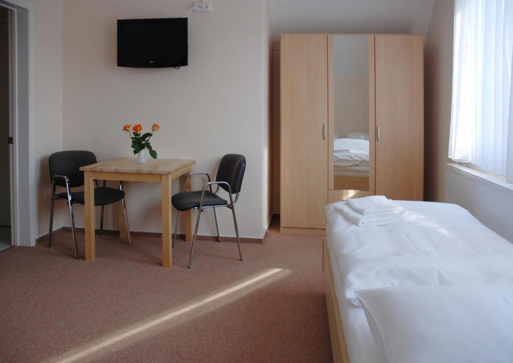 Penzion Duo Mladá Boleslav Habitación foto
